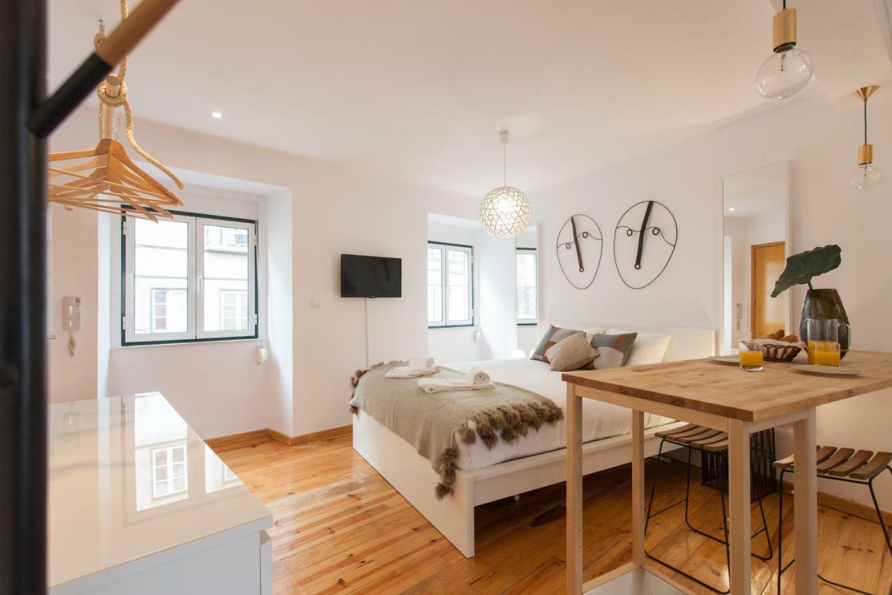 Martim Moniz Studio Apartments - By Lu Holidays Lizbona Zewnętrze zdjęcie